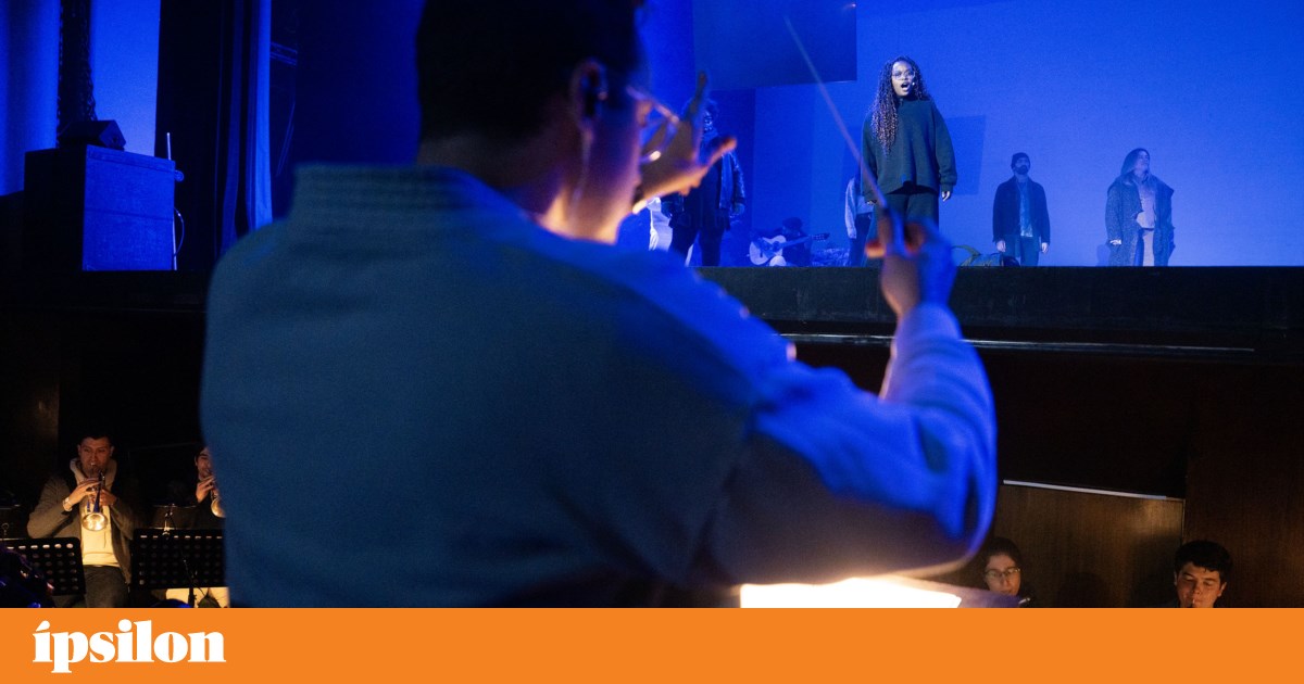 Behind the scenes of Adilson, the opera by Dino d’Santiago