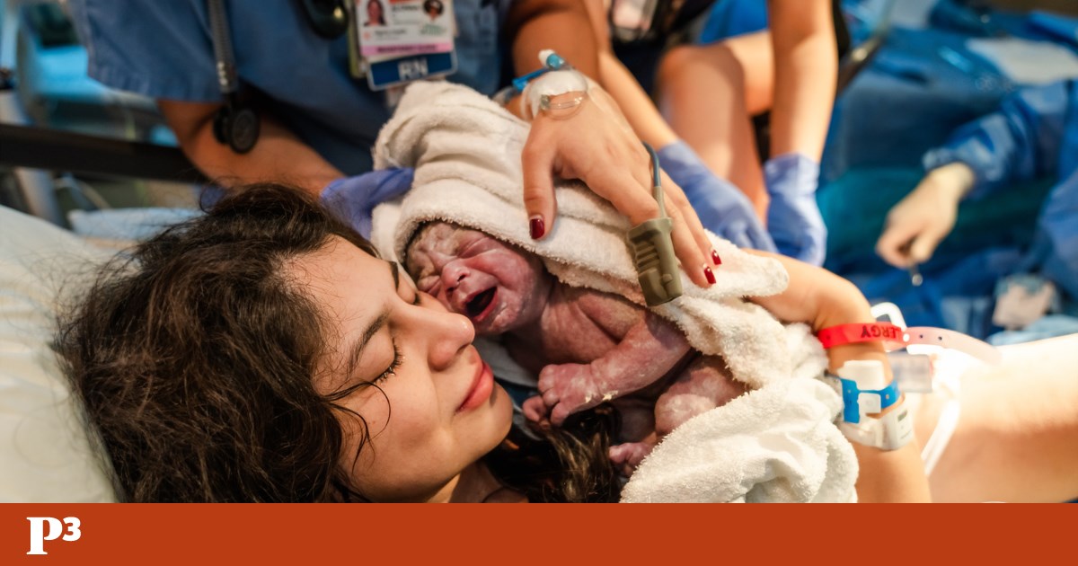 This is what birth is like: here are the best birth photographs of the year