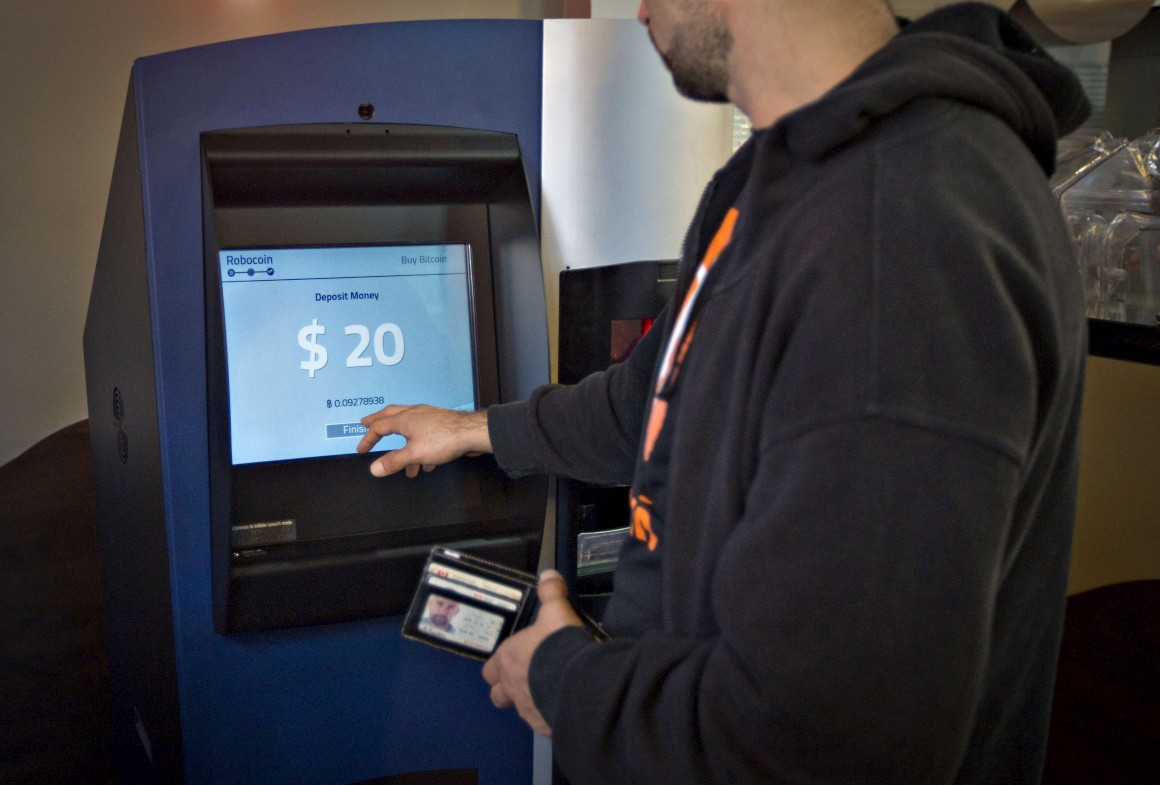 Primeiro ATM de bitcoins em Portugal começa a funcionar este sábado |  Bitcoin | PÚBLICO