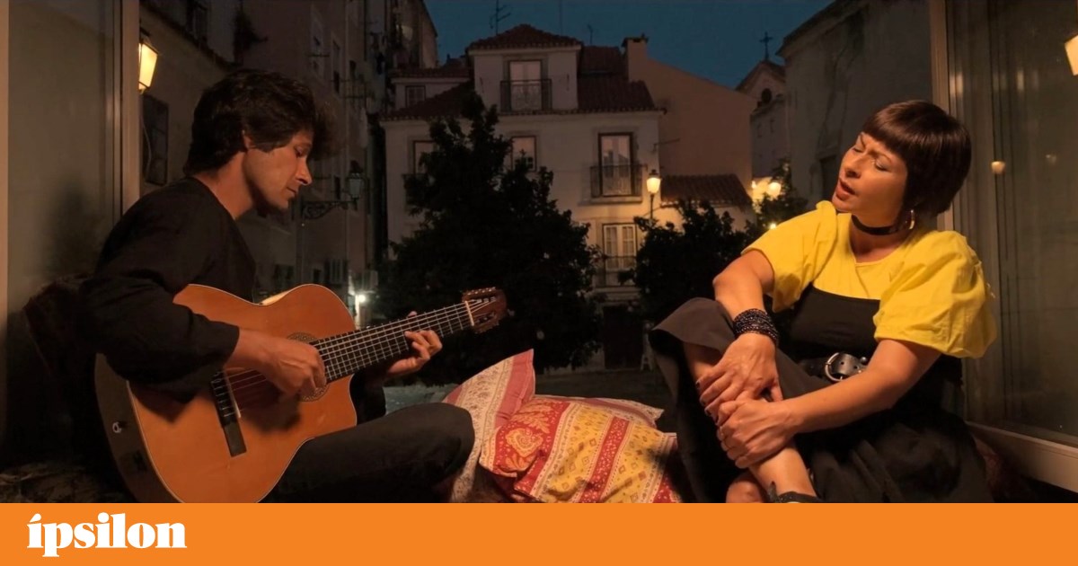 Viviane recria “Alfama” e homenageia as cantoras que deram voz a bandas portuguesas | Música Viviane recria “Alfama” e homenageia as cantoras que deram voz a bandas portuguesas | Música