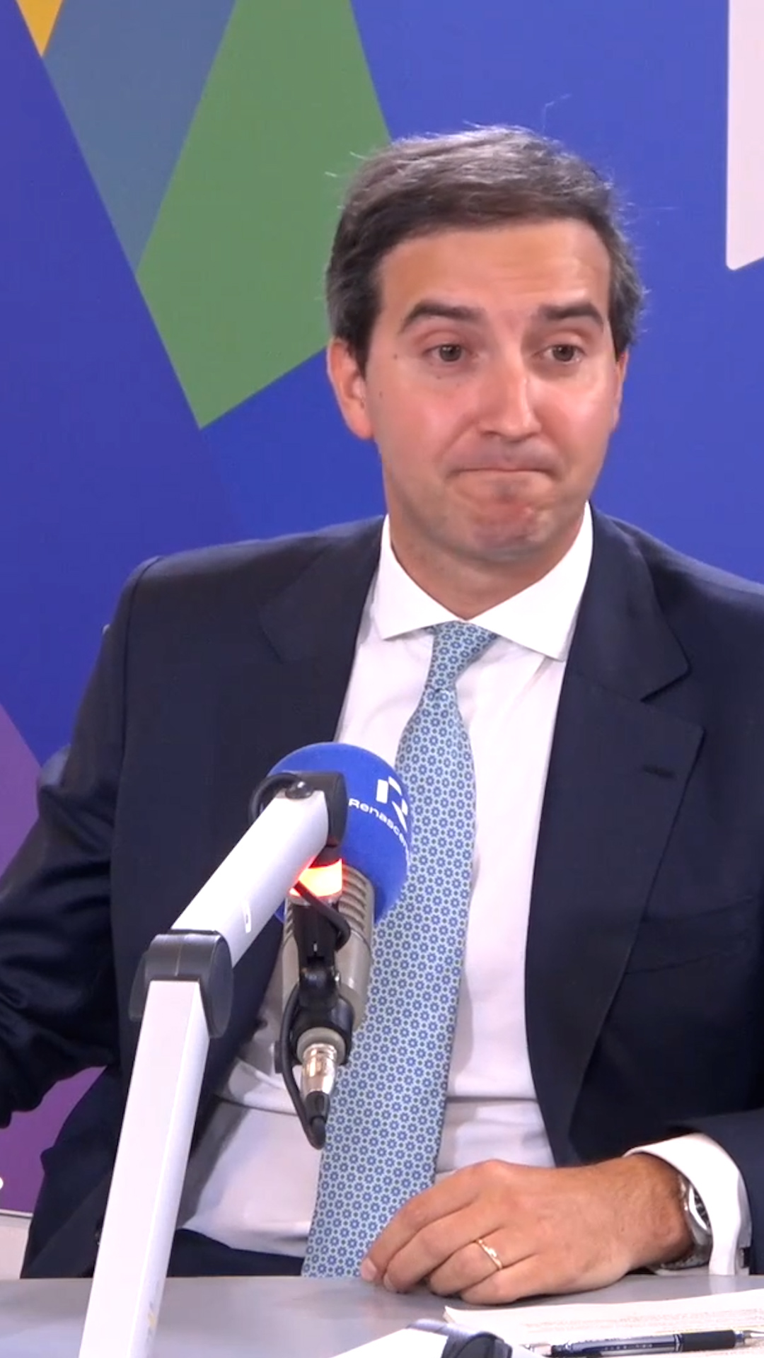 Críticas de Passos Coelho não têm Montenegro como destinatário, diz Alexandre Poço